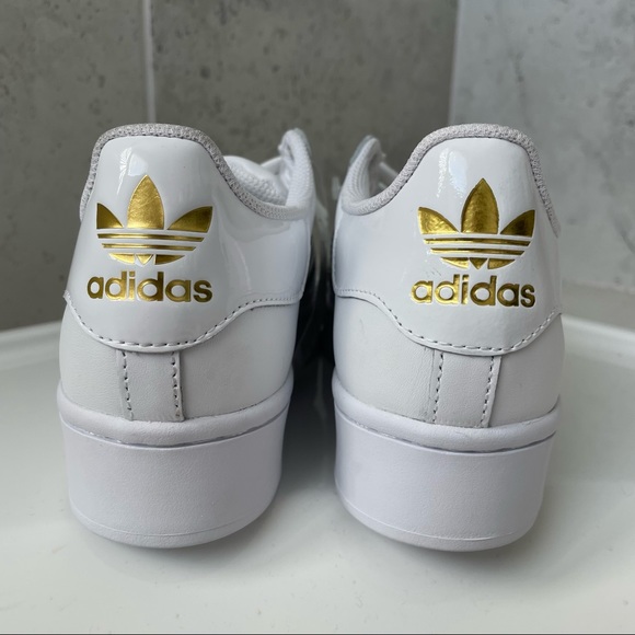 SOLD Adidas Women's Superstar Bold Sneaker Size 5.5 - Picture 13 of 15